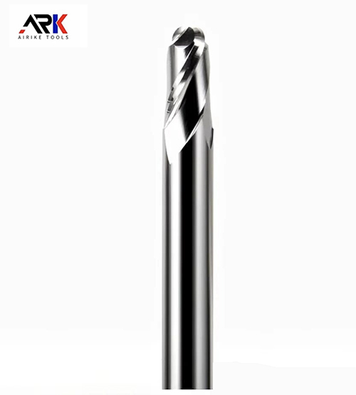 వెల్డెడ్ మిల్లింగ్ కట్టర్లు కోసం భ్రమణ వేగాన్ని ఎలా ఎంచుకోవాలి? ఫ్యాక్టరీ వివరిస్తుంది